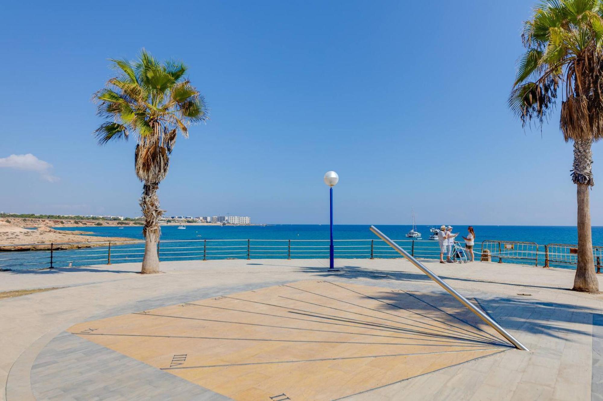 Cb Living - 2 Bedroom Beach Condo, Playa Flamenca Orihuela Exterior photo